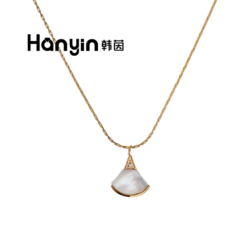 钛钢项链 时尚轻奢气质小众白贝扇形银小裙子项链AAA