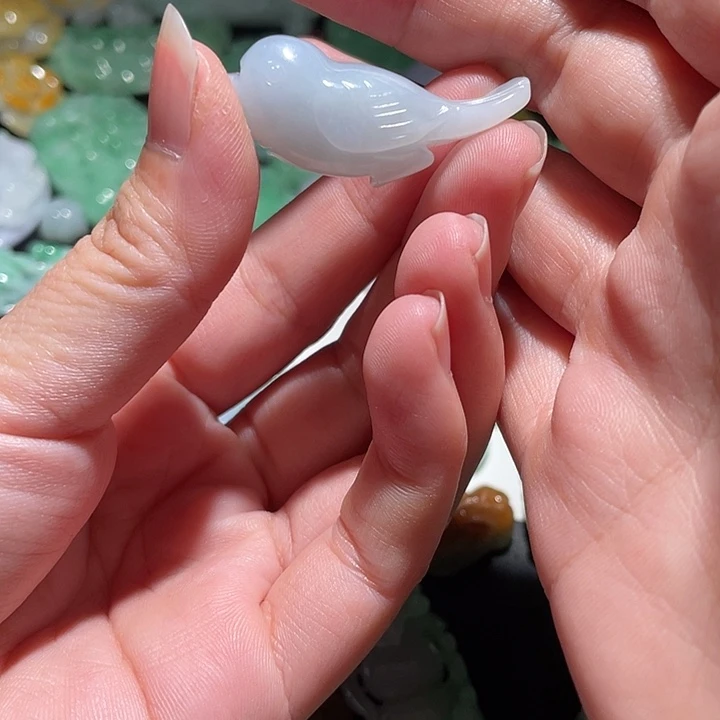 颈饰未镶嵌翡翠天
