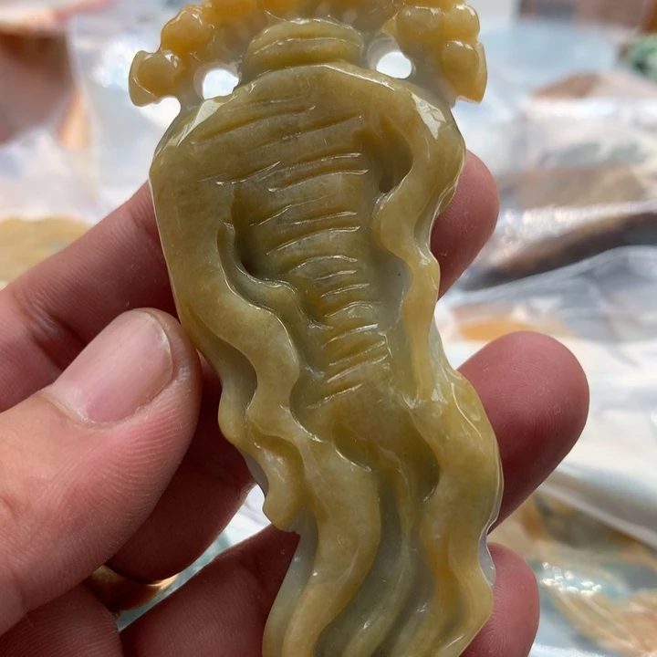 翡翠未镶嵌颈饰保真天然a货翡翠