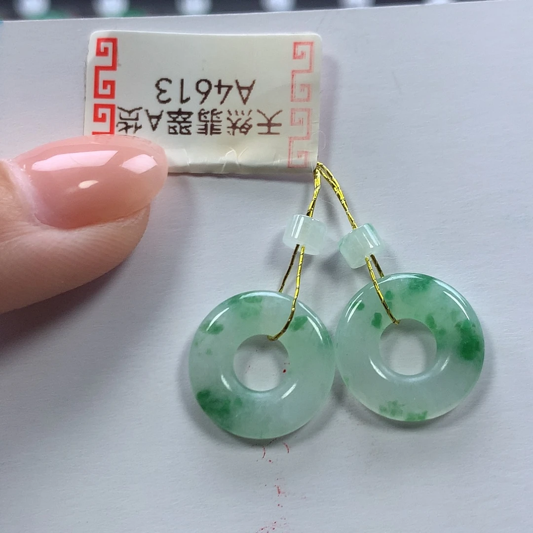翡翠未镶嵌耳饰甜甜圈