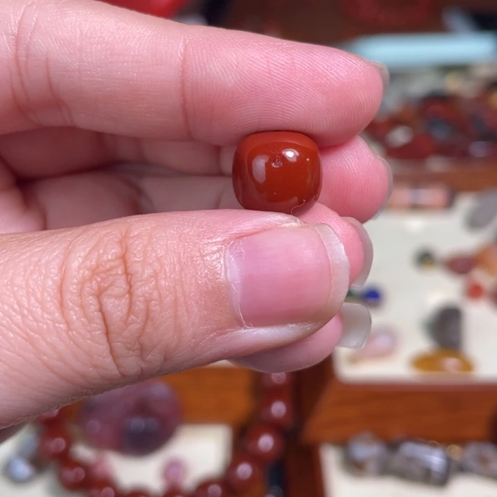 南红玛瑙未镶嵌颈饰55小坑点