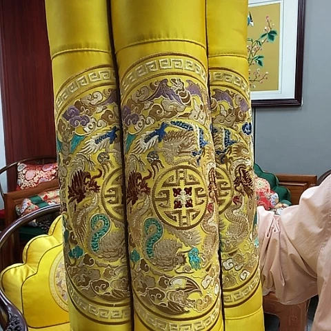福利现货 梅花枕 高精密明黄色
