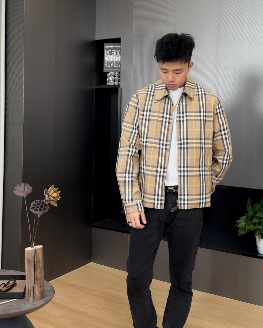【山桃专享 9161】格纹经典双面穿飞行员夹克外套