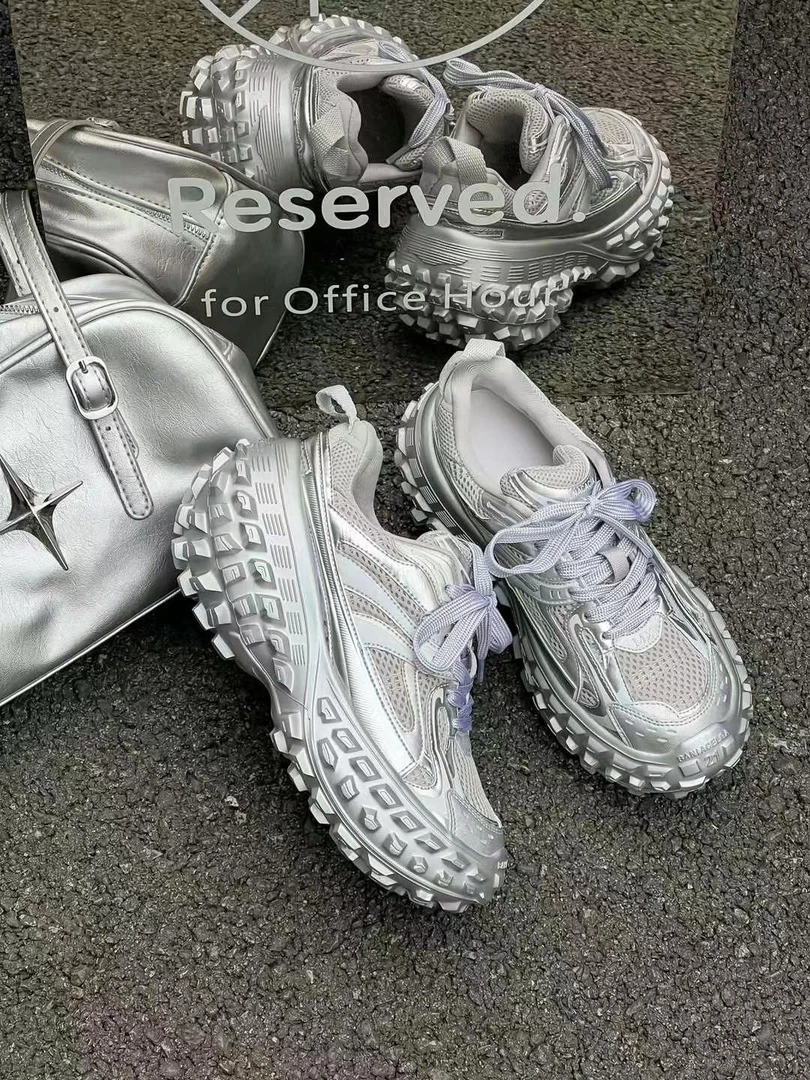 5600厚底百搭轮胎底老爹鞋