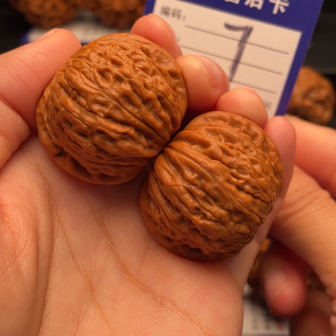 文玩核桃把件肉球铁锤38尺7号