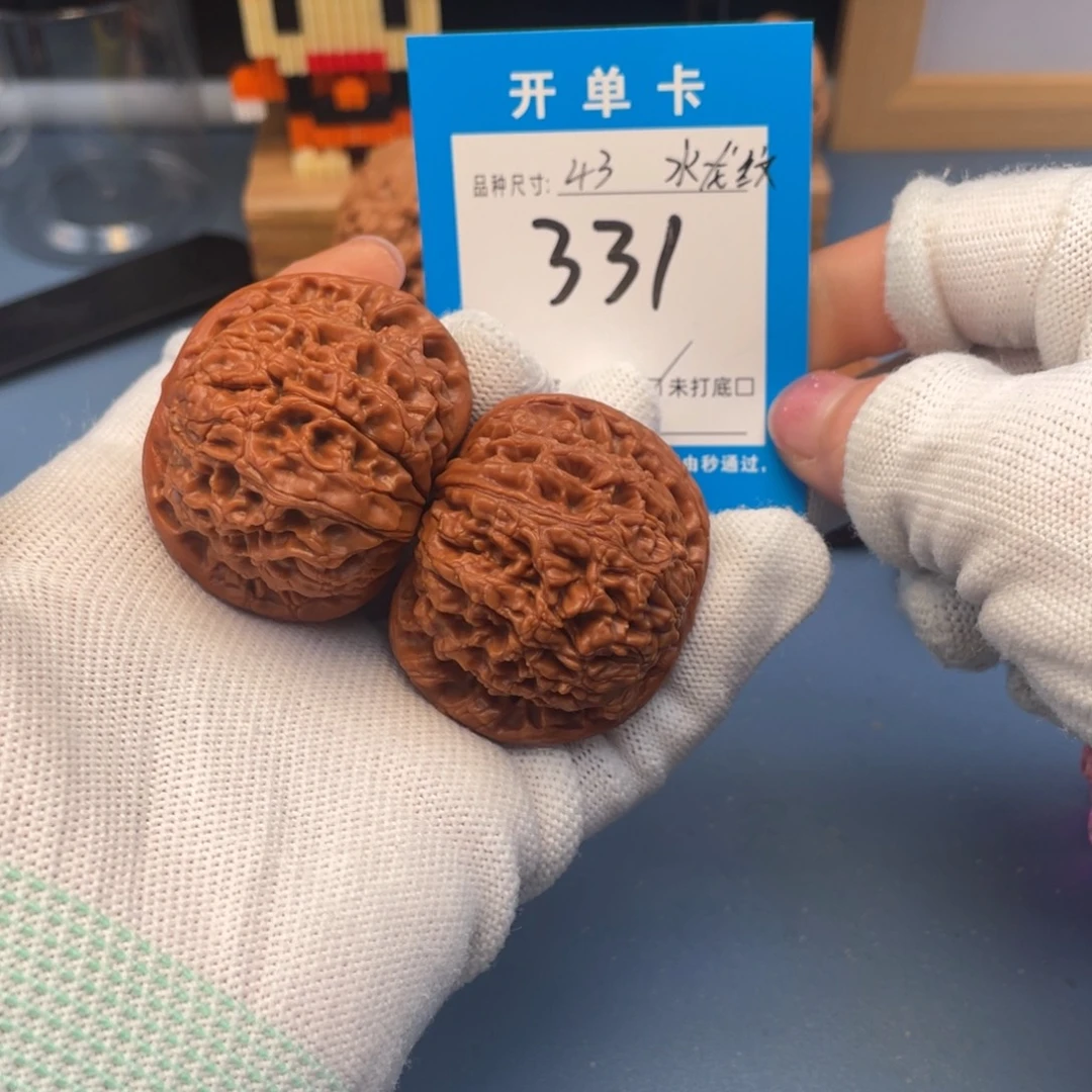 吊坠桃核文玩核桃