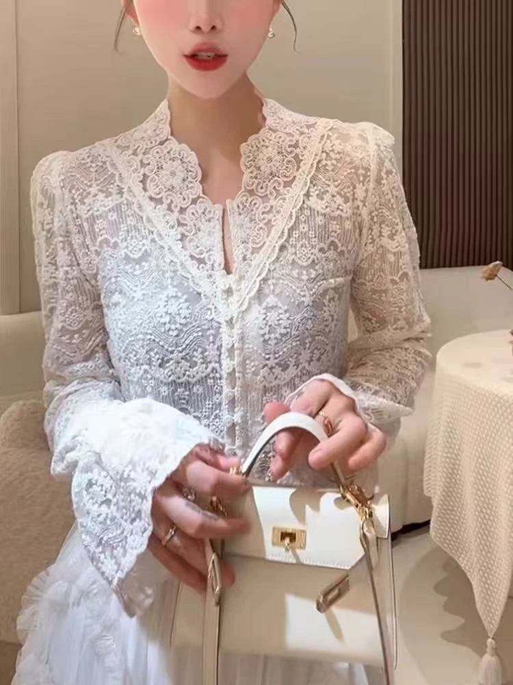 法式温柔重工提花蕾丝长袖雪纺衫女秋叠穿内搭打底衫绝美上衣280