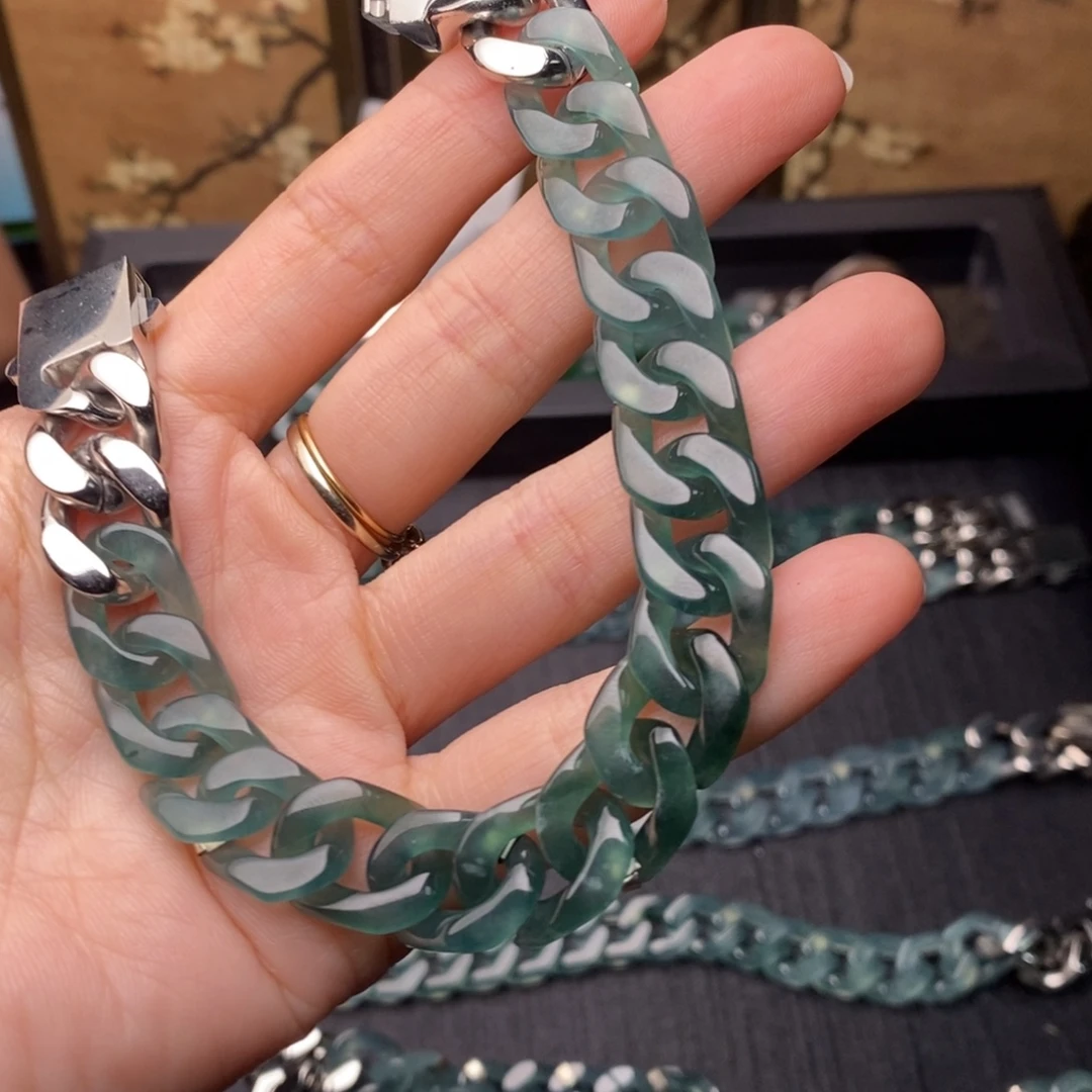 小***元翡翠未镶嵌手链1002