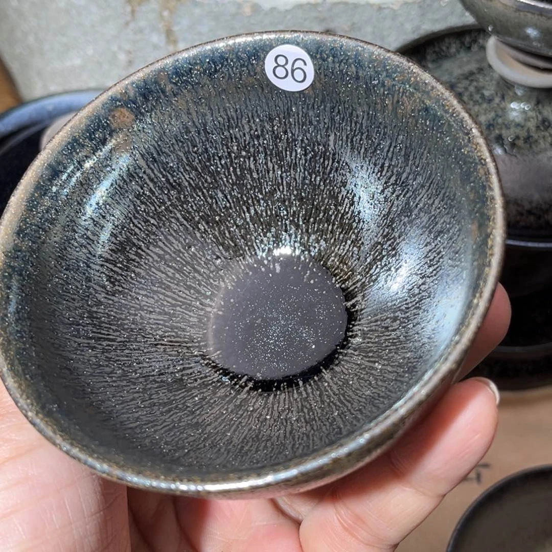 茶盏阳***0义兴龙窑坚持真柴烧