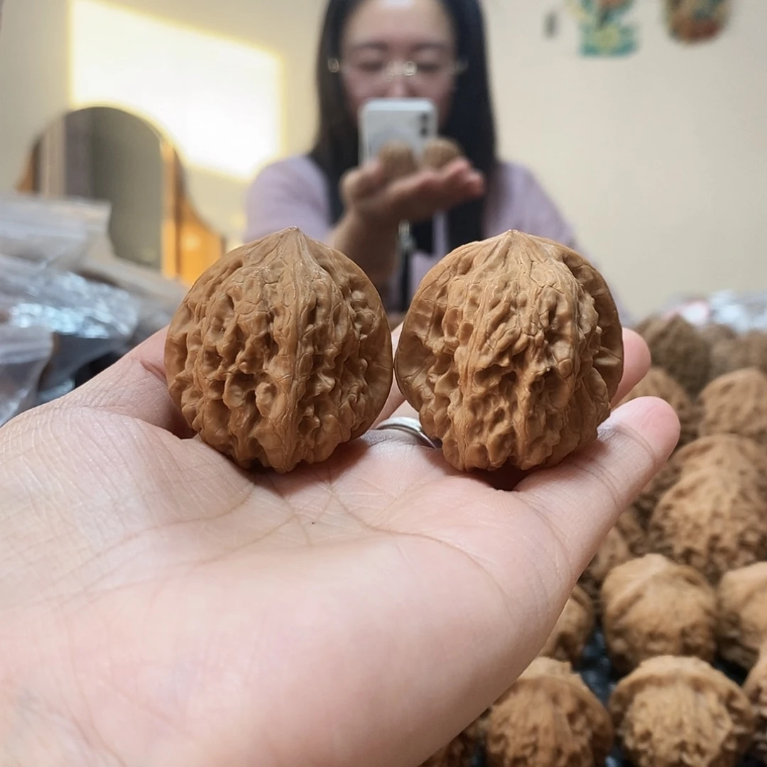 吊坠桃核凹底38黄