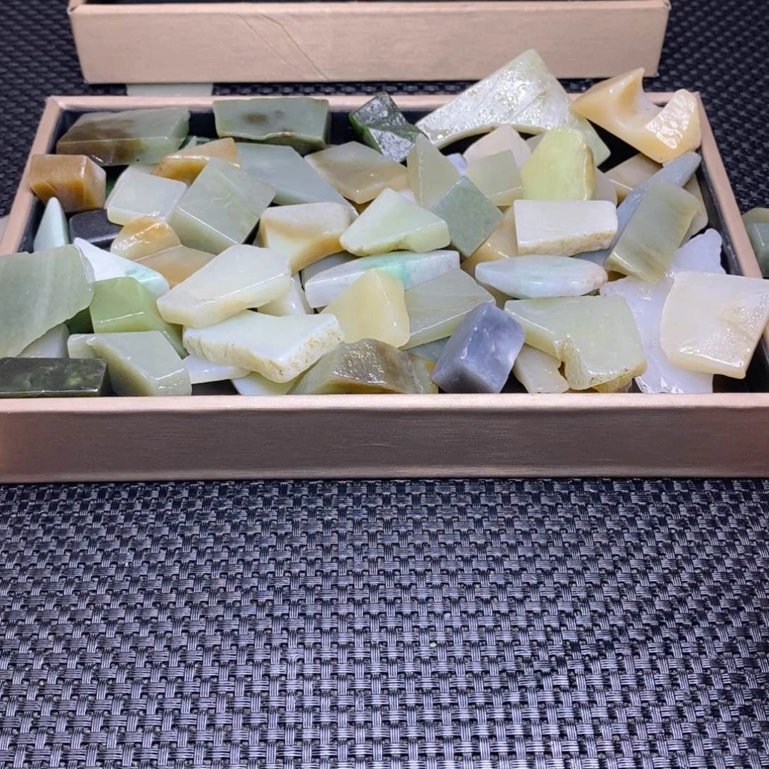 和田玉（糖玉）未镶嵌珠宝半成品
