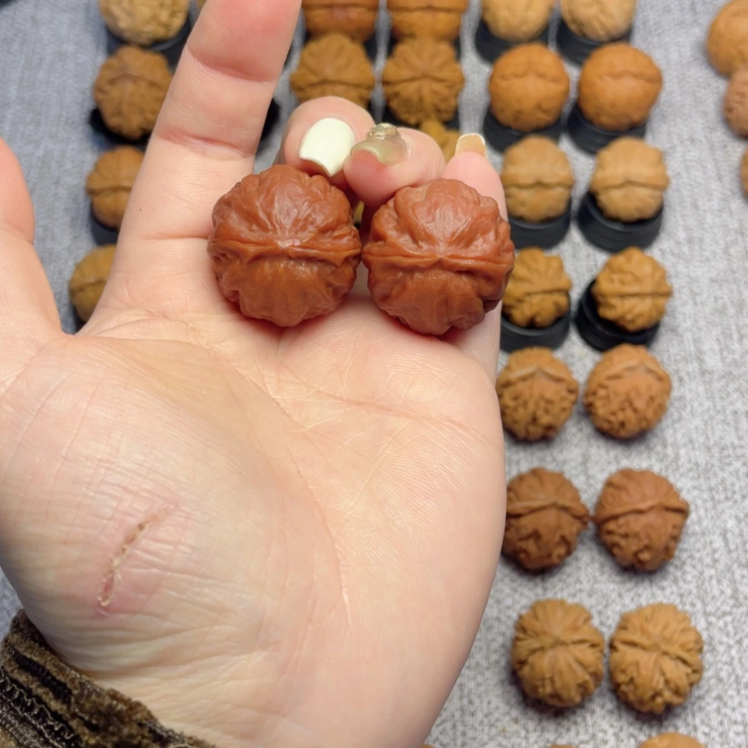 文玩核桃把件肉圆