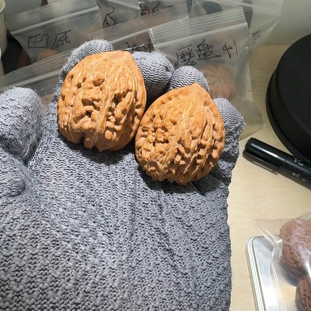 吊坠文玩核桃赤龙