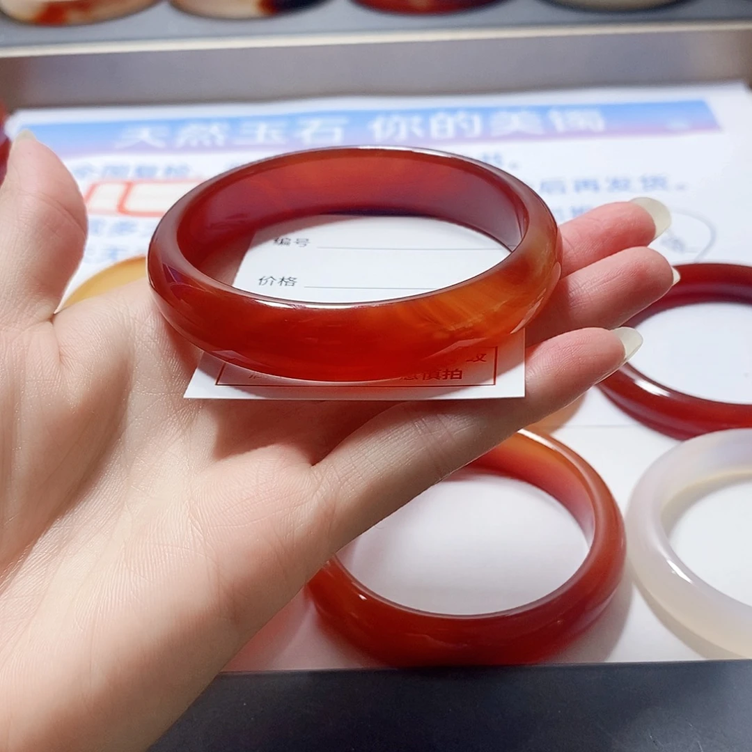 玛瑙/玉髓手镯未镶嵌6圈口微瑕16号