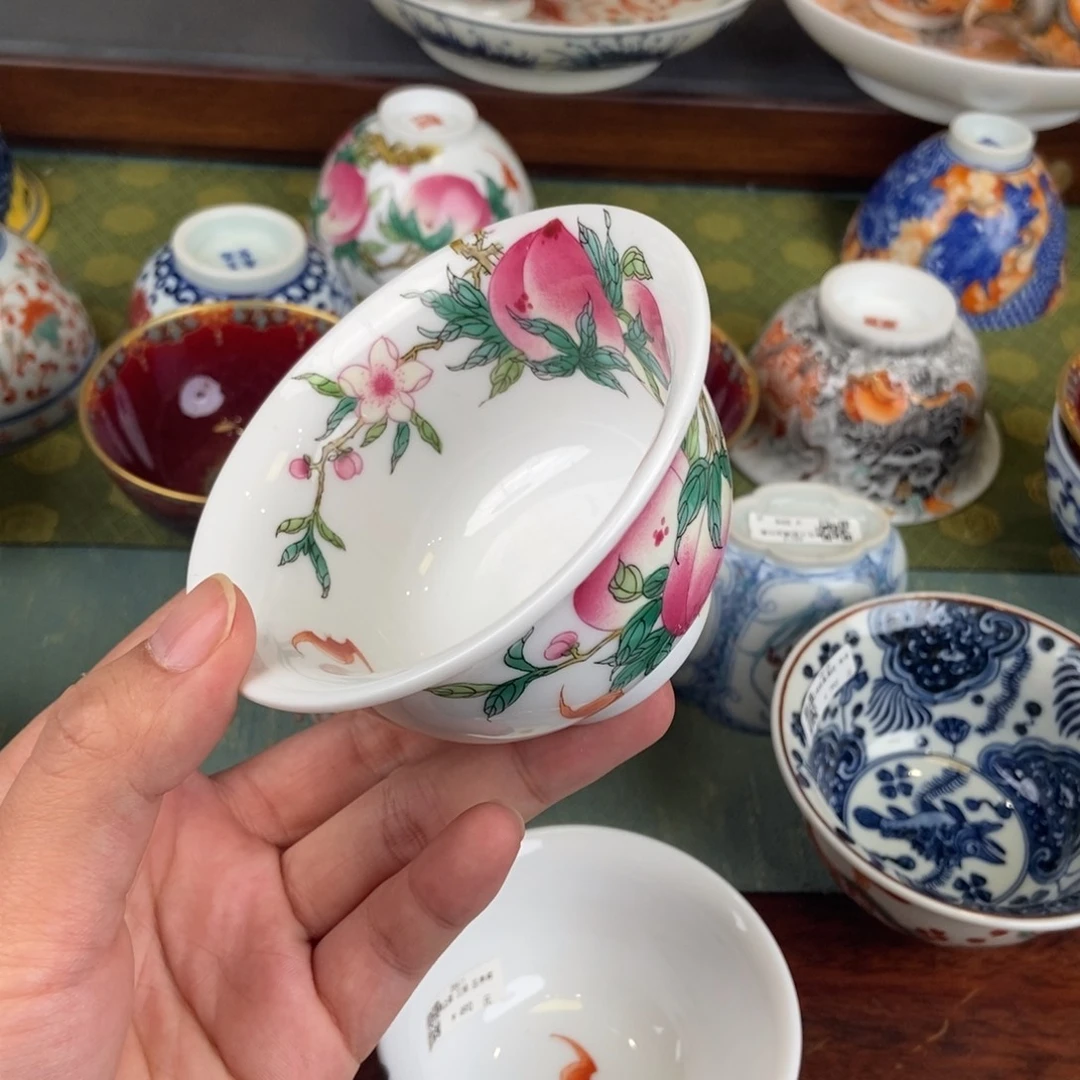 陶瓷的设计师是什么时候