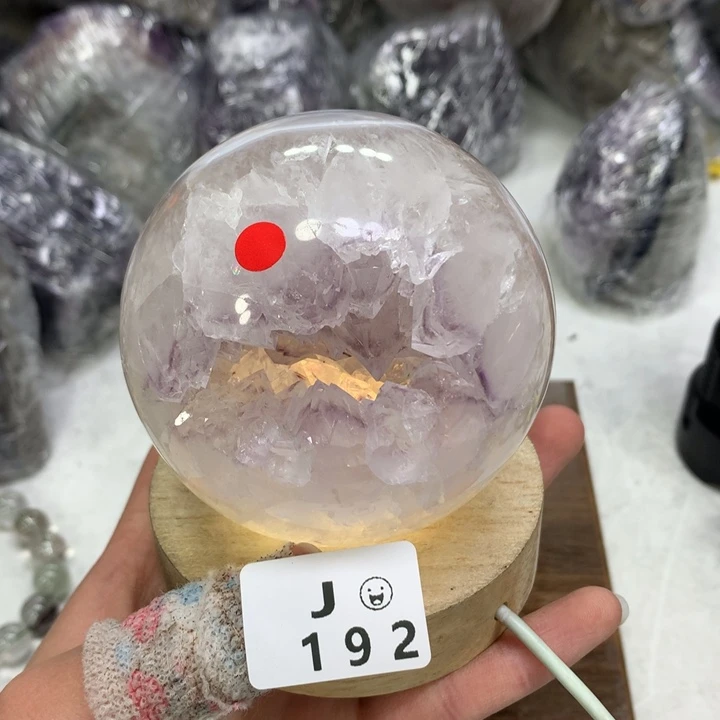 水晶大型摆件（非配饰）未镶嵌