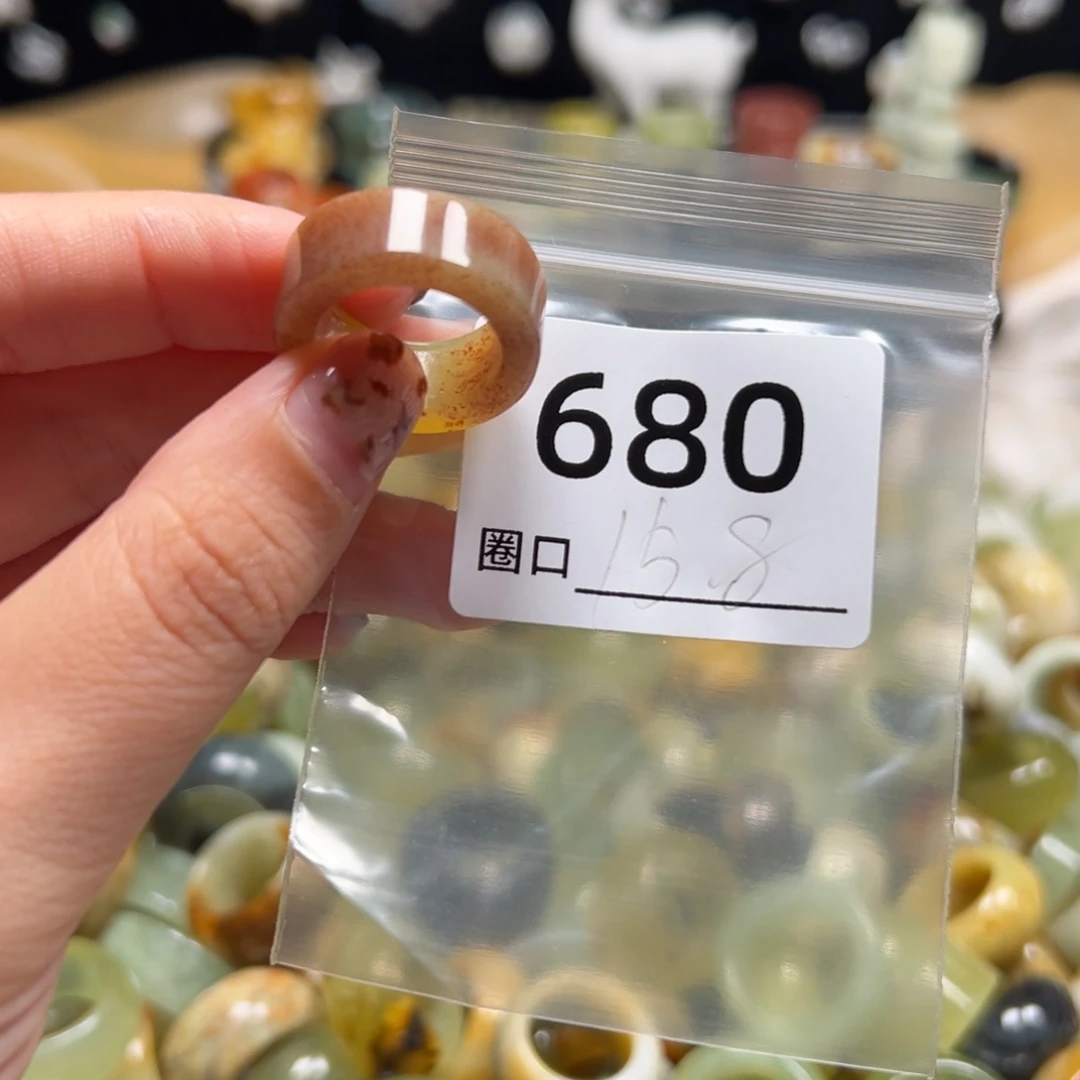 千***）蛇纹石玉未镶嵌戒指