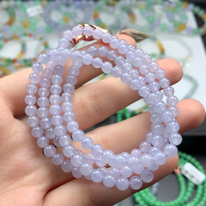 翡翠手镯未镶嵌翡翠