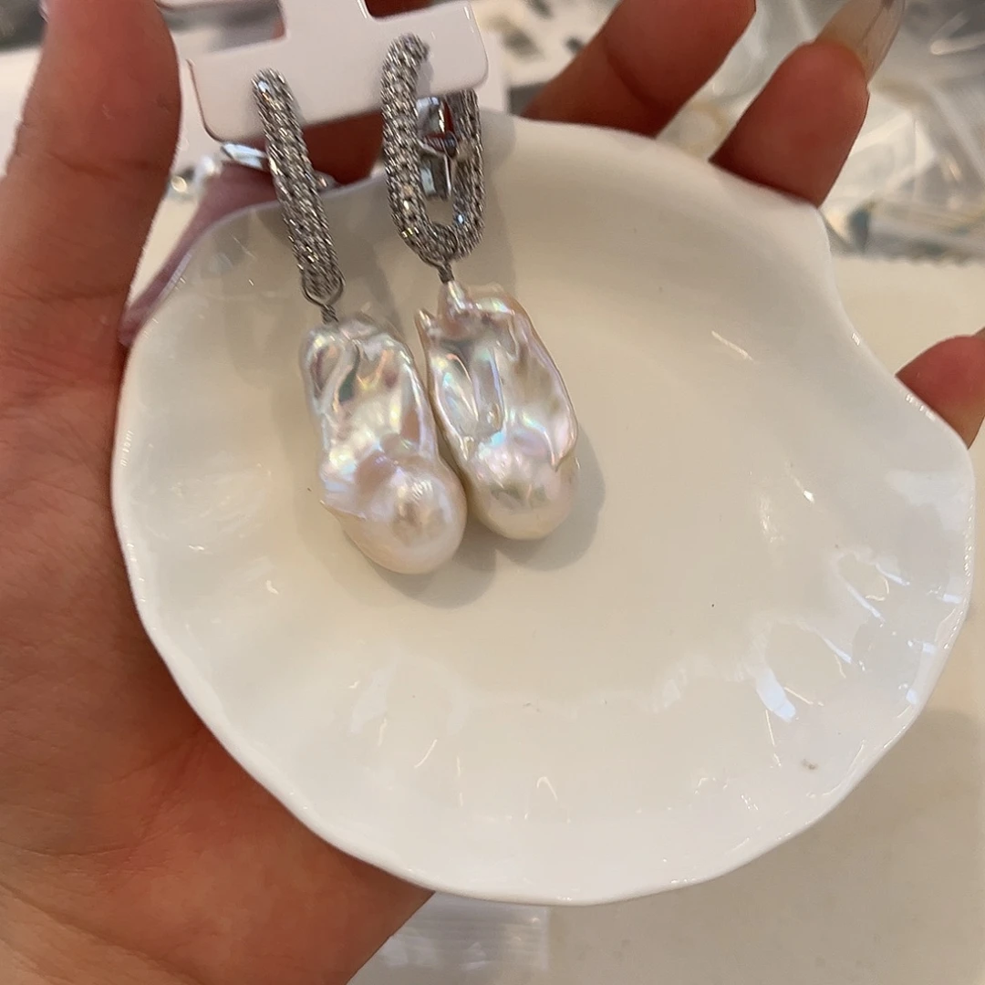 合金淡水珍珠耳饰