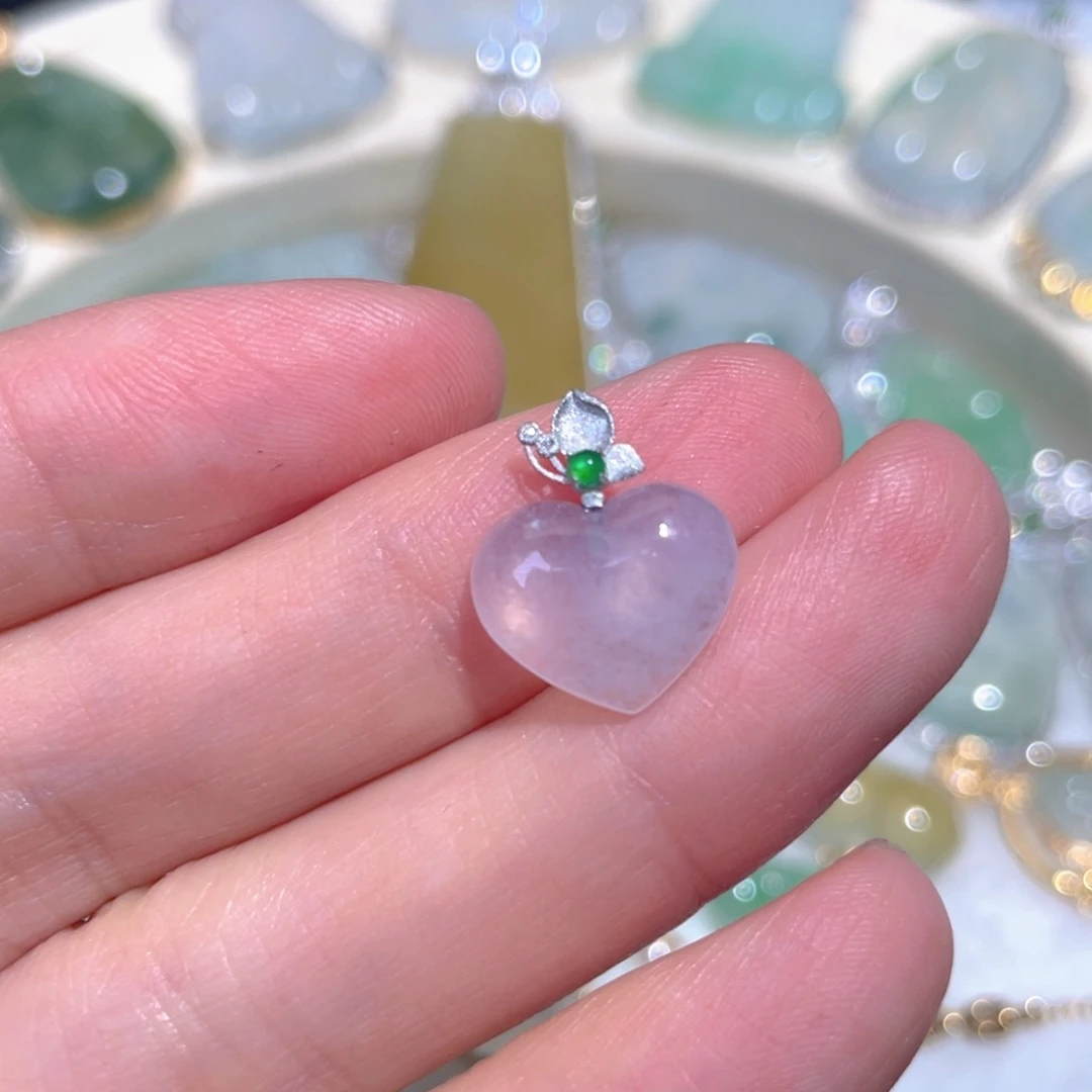 翡翠颈饰18K金镶嵌翡翠