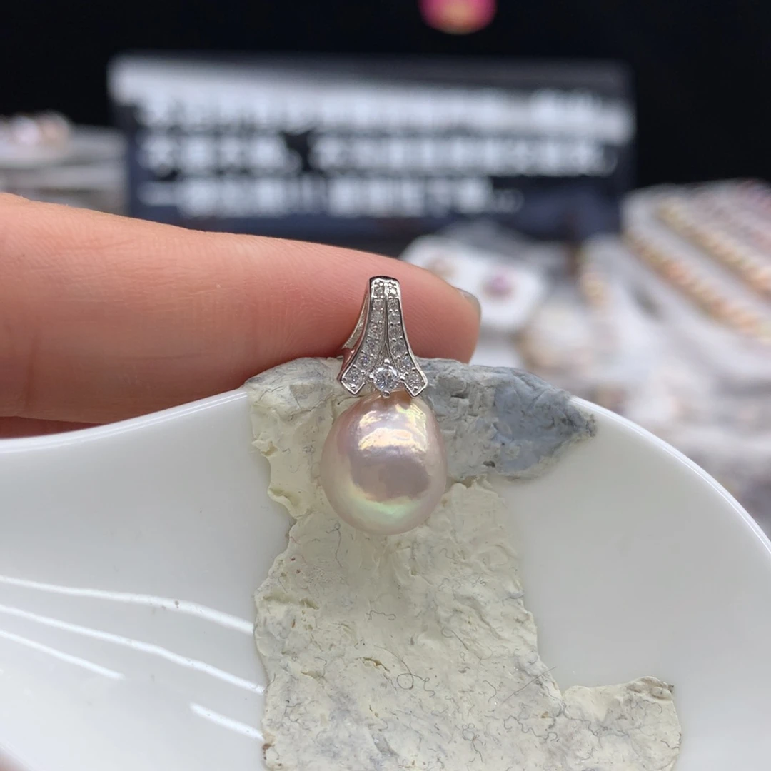 银S925镶嵌耳饰淡水珍珠