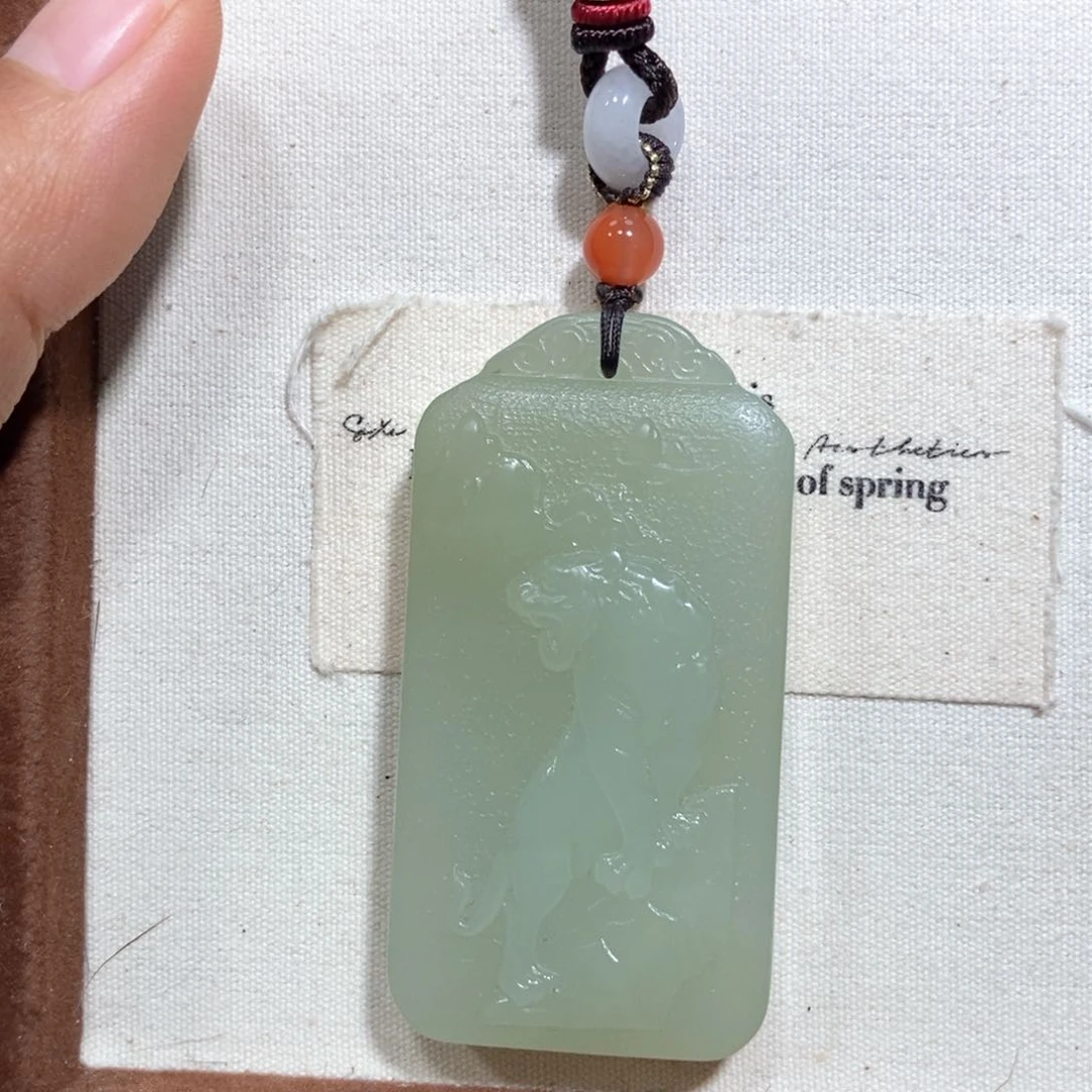 和田玉（糖玉）颈饰未镶嵌