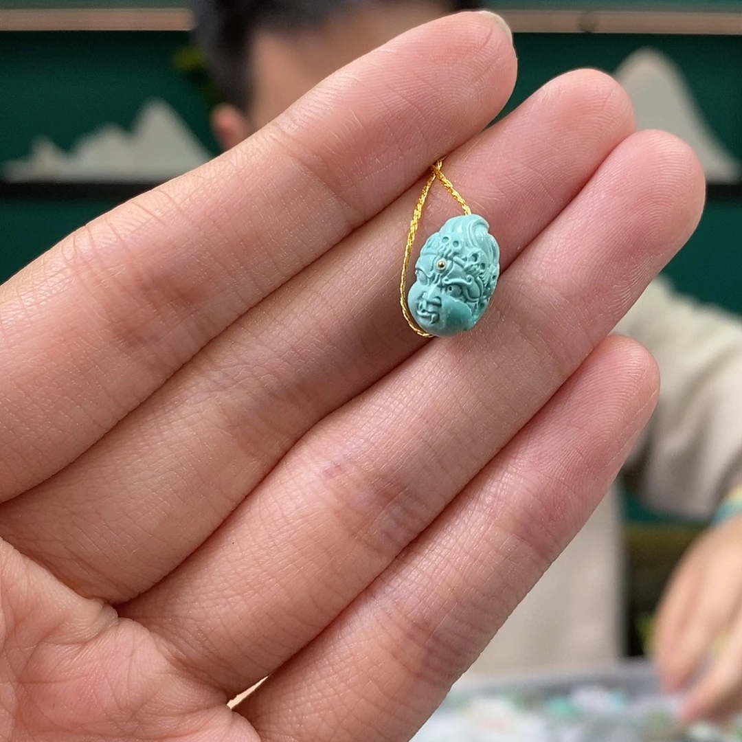 绿松石未镶嵌珠宝奇石