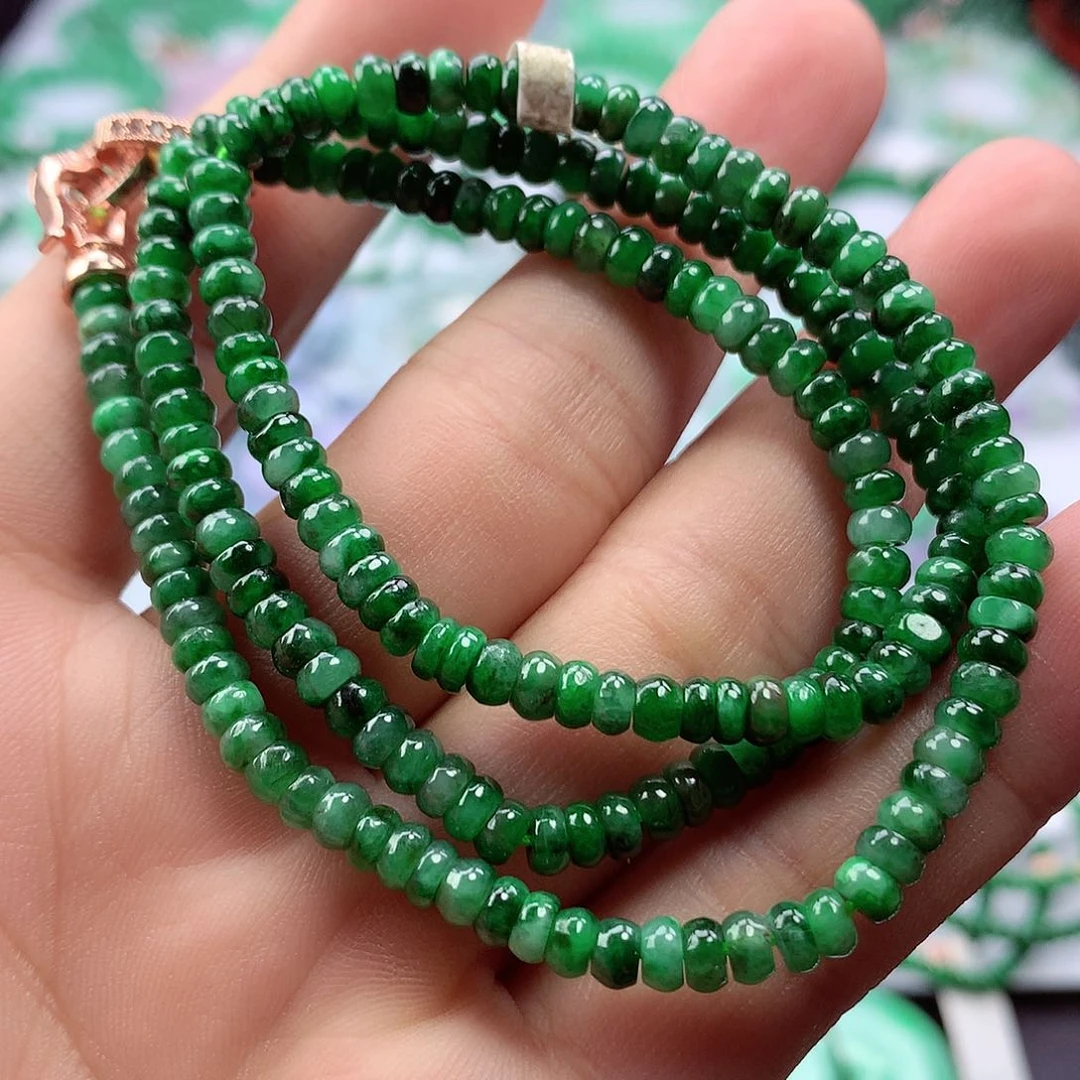 翡翠挂件未镶嵌项链