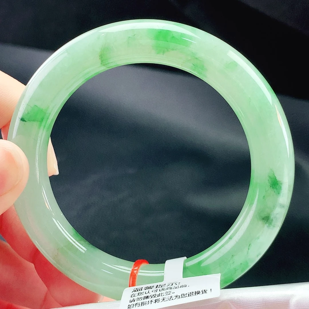 未镶嵌手镯（圆镯）翡翠57胖