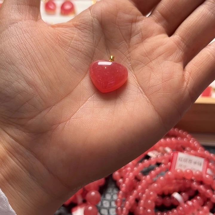 菱锰矿（红纹石）18K金镶嵌颈饰