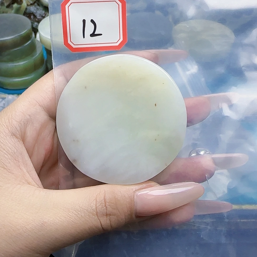 和田玉未镶嵌珠宝半成品