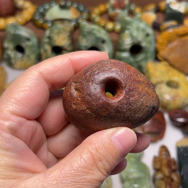 岫岩河磨玉（透闪石质玉）未镶嵌珠宝奇石