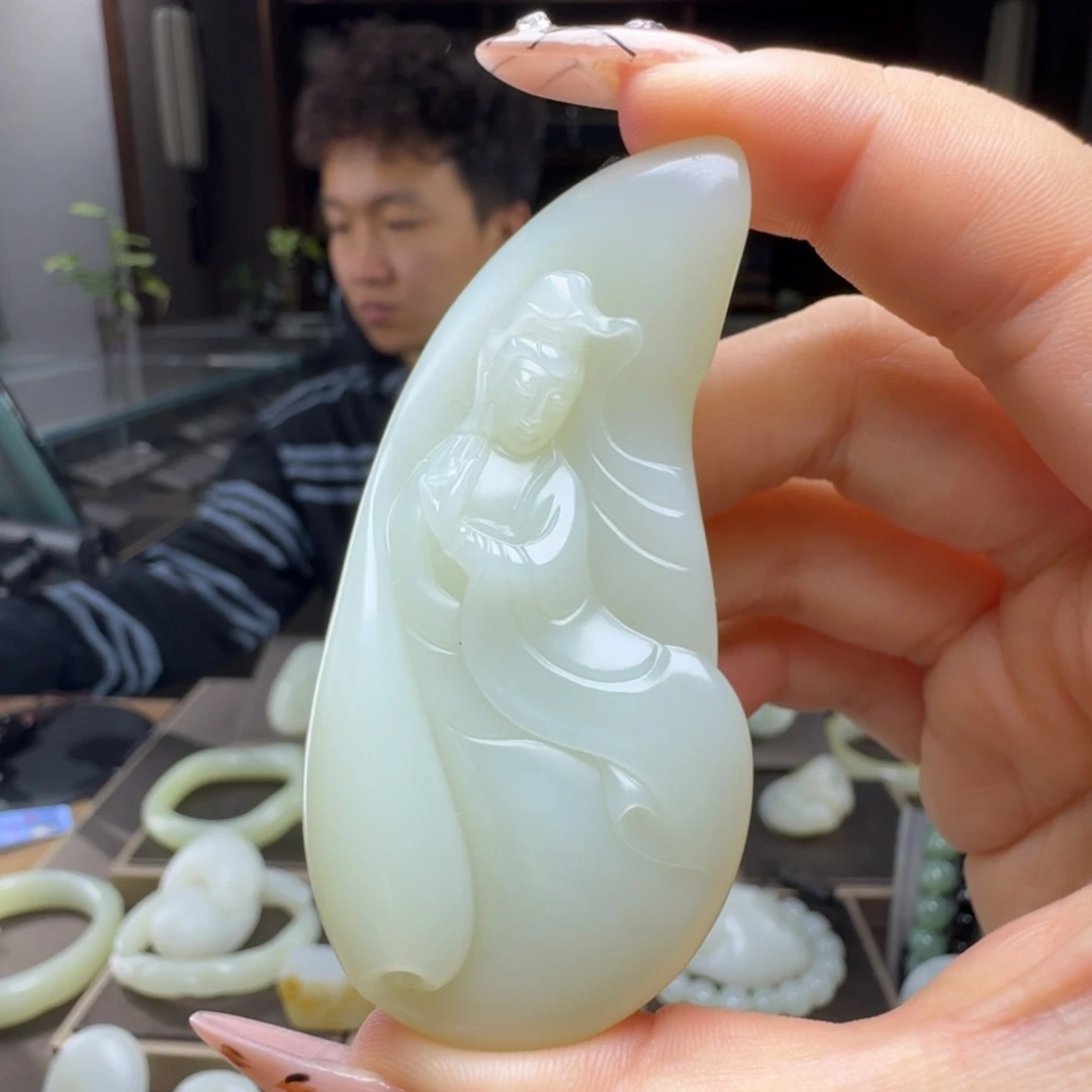 和田玉未镶嵌挂件