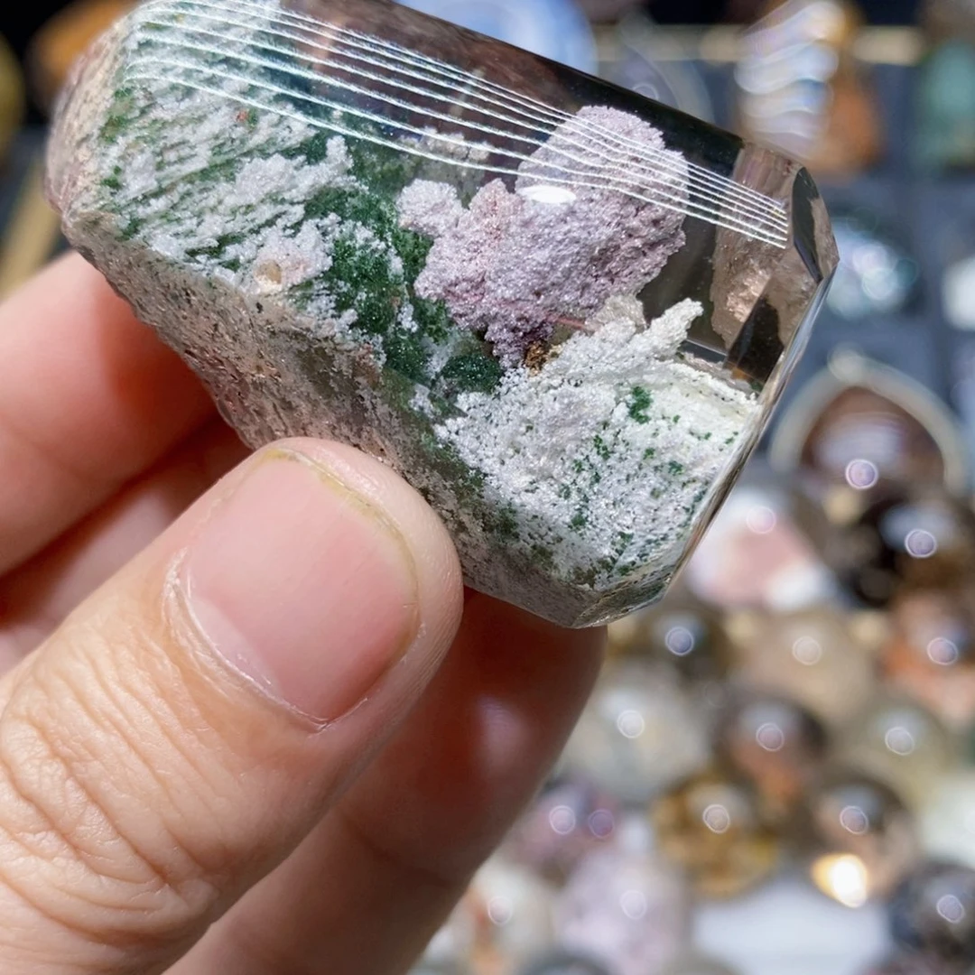 水晶颈饰未镶嵌宋*悠