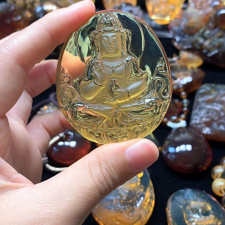 未镶嵌琥珀裸石观音吊坠