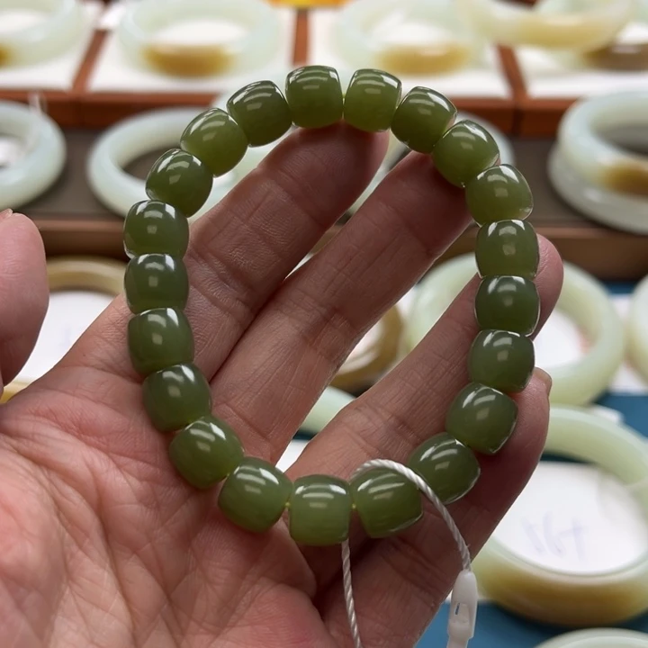 和田玉手串未镶嵌