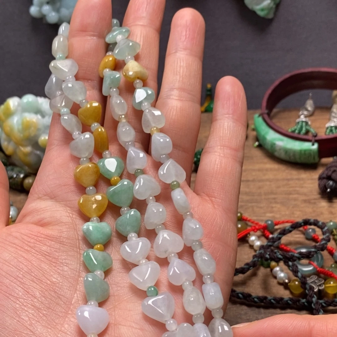 翡翠未镶嵌颈饰复古国风