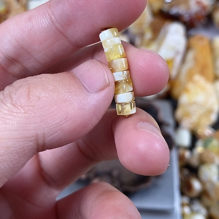 琥珀未镶嵌裸石我