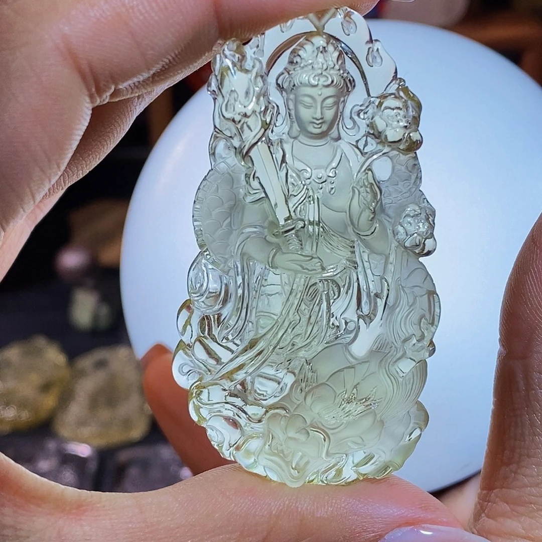 上***条未镶嵌水晶颈饰吊坠