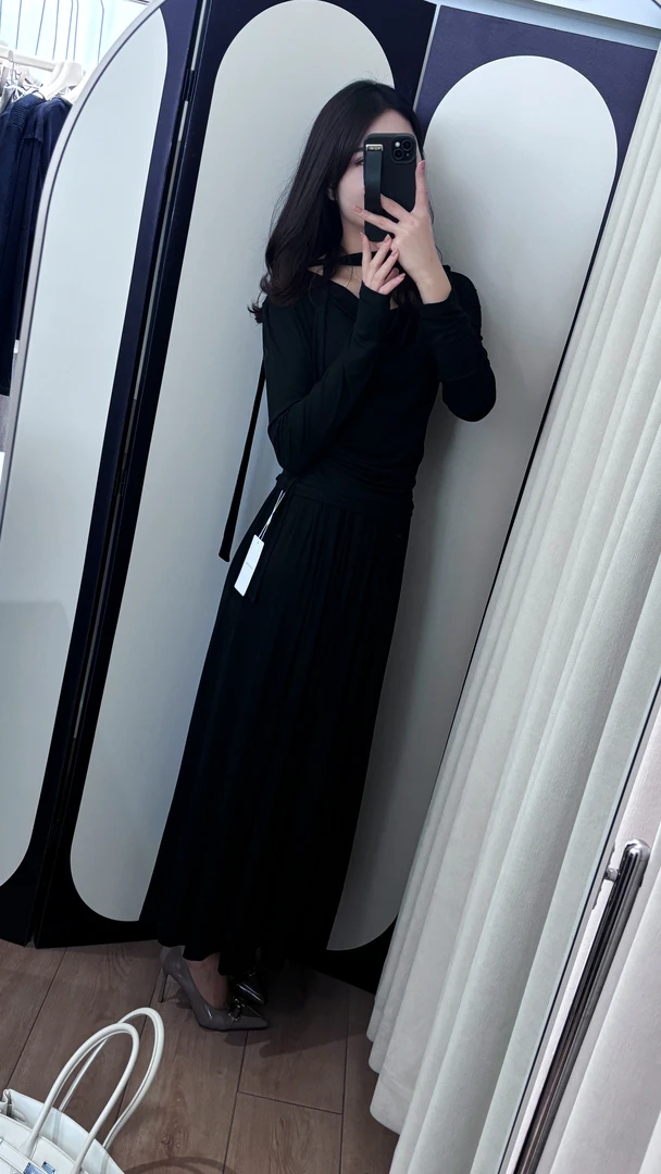 巷里女装店春款上新