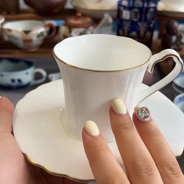 玻璃哈哈哈哈哈哈哈