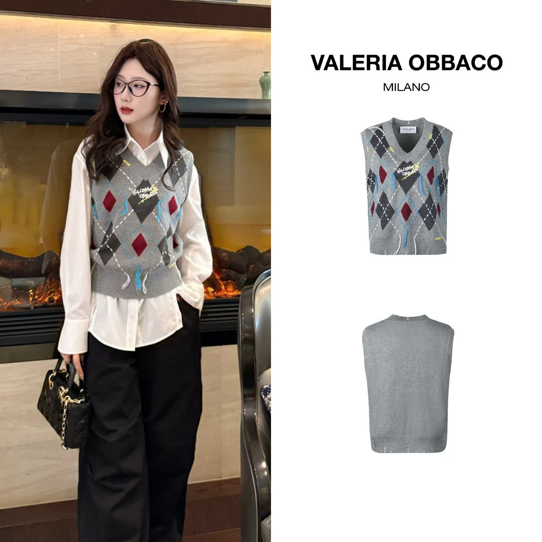 VALERIAOBBACO/瓦莱丽娅 奥贝科灰色复古学院格纹马甲经典百搭