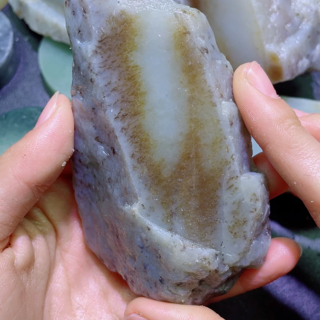 和田玉（糖玉）未镶嵌珠宝半成品