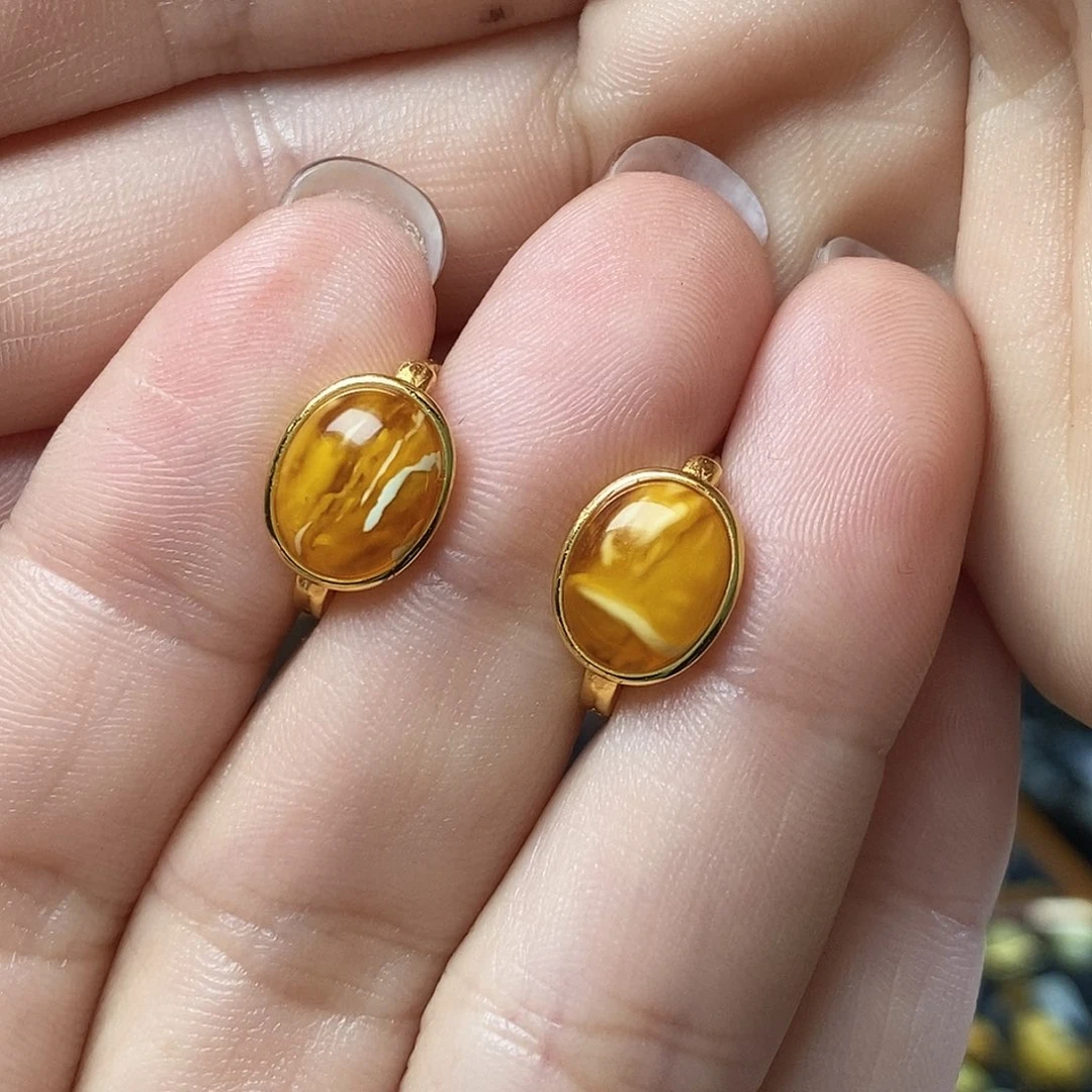 琥珀未镶嵌裸石成品