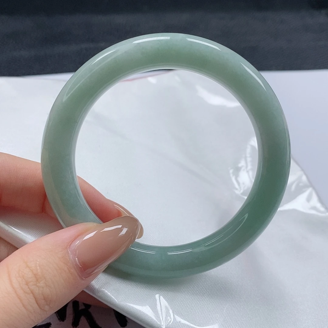 【闪购商品】翡翠手镯（圆镯）未镶嵌392号