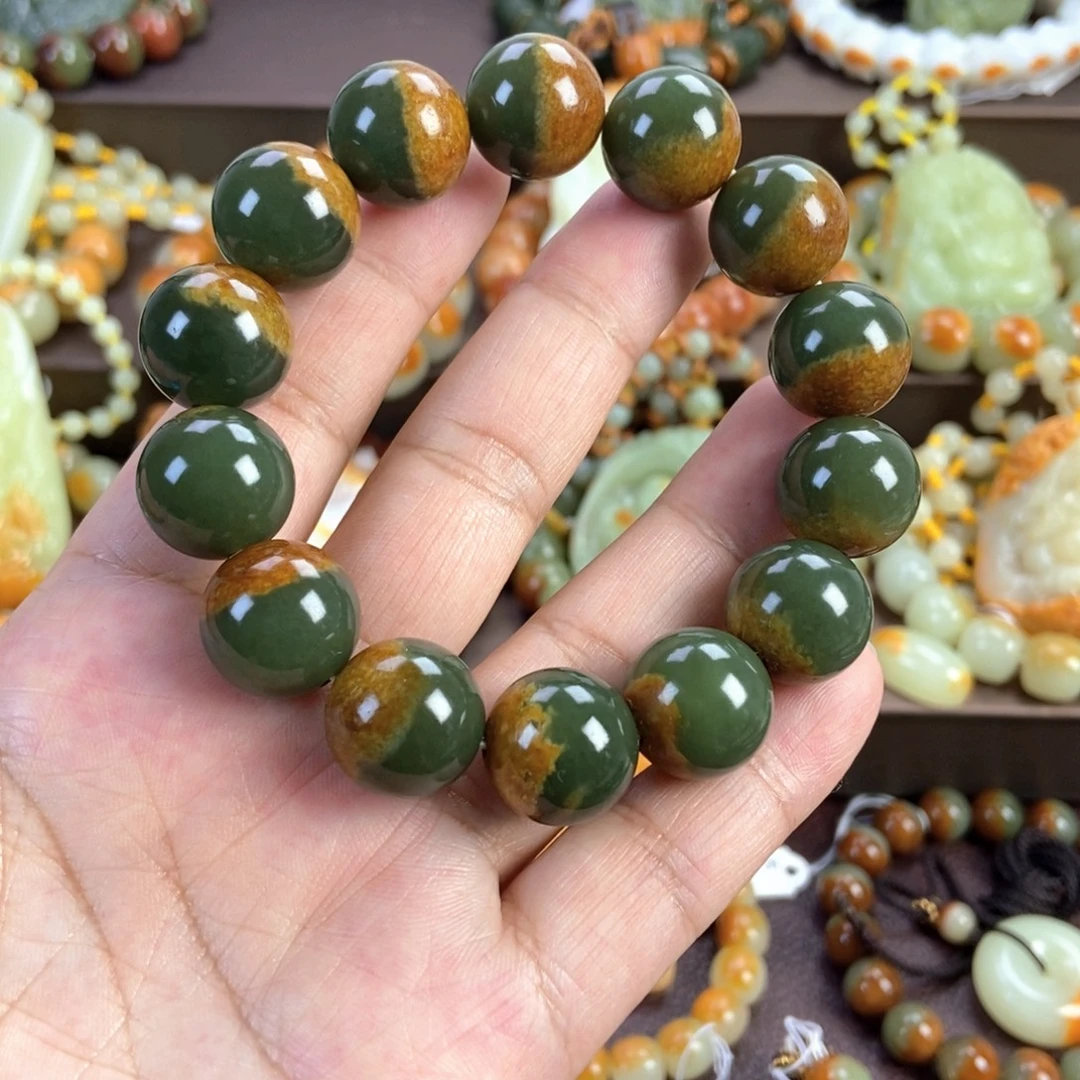 透闪石质玉未镶嵌手串