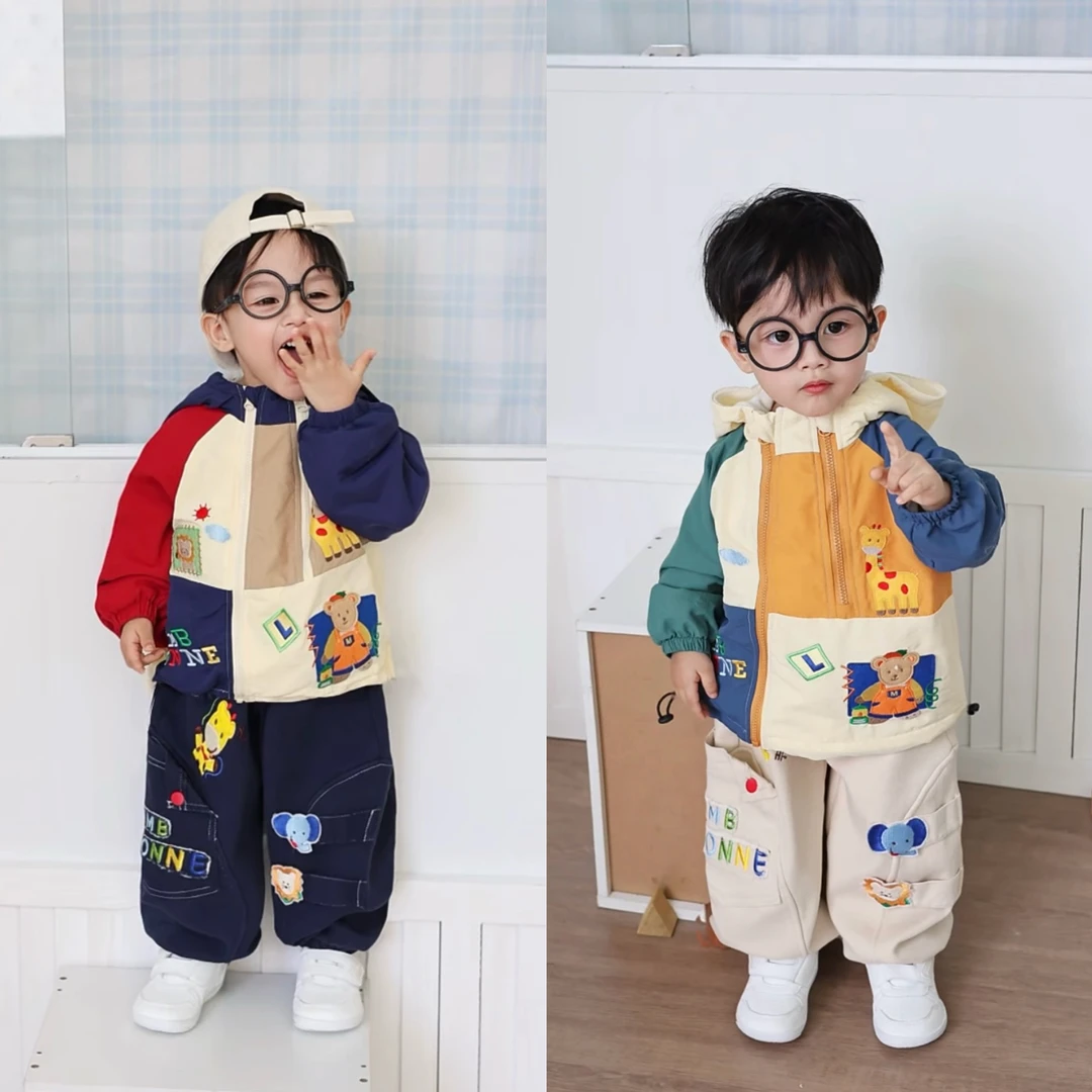 儿童春秋加绒冲锋衣外套男女童外套宝宝防风韩版冲锋衣休闲外套