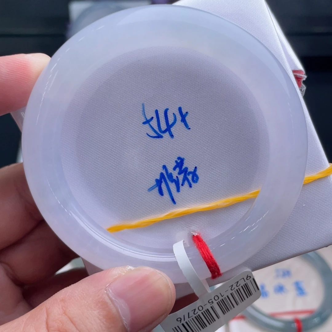 翡翠未镶嵌手镯翡翠手镯
