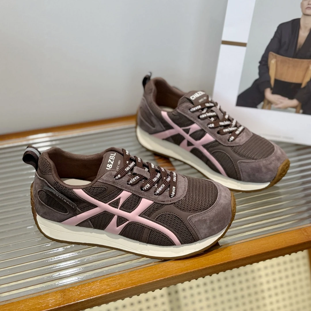 厚底显脚小真皮阿甘鞋女2025秋季新款网面透气百搭运动休闲老爹鞋