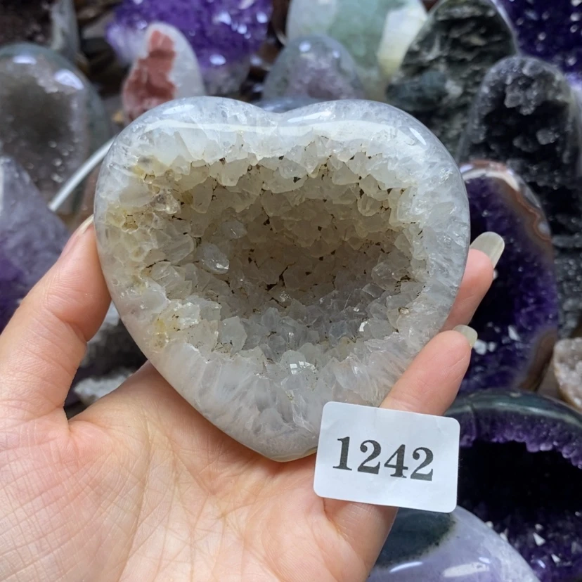 【闪购商品】未镶嵌大型摆件（非配饰）紫晶